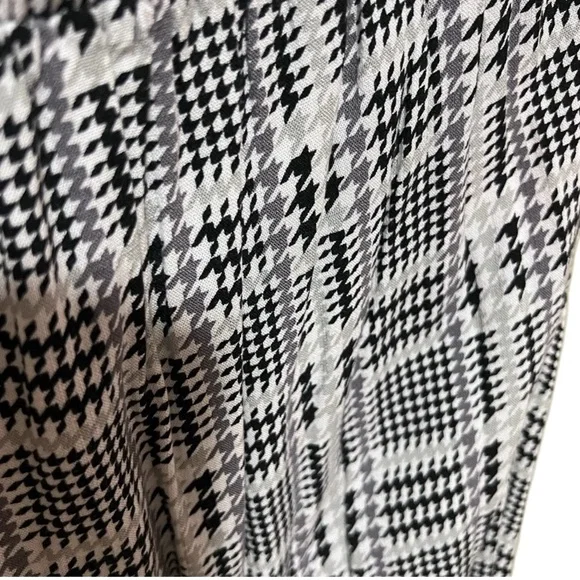 NWT LuLaRoe Black & White Checkered Houndstooth Plaid Wide Leg Pants WITH Pocket - Picture 3 of 5